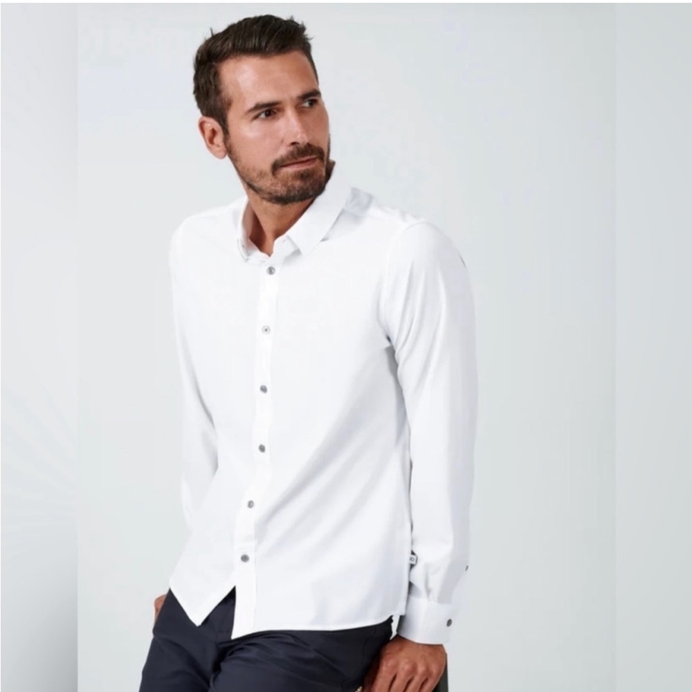 NWOT EXPRESS Men’s Button Down White Shirt size M